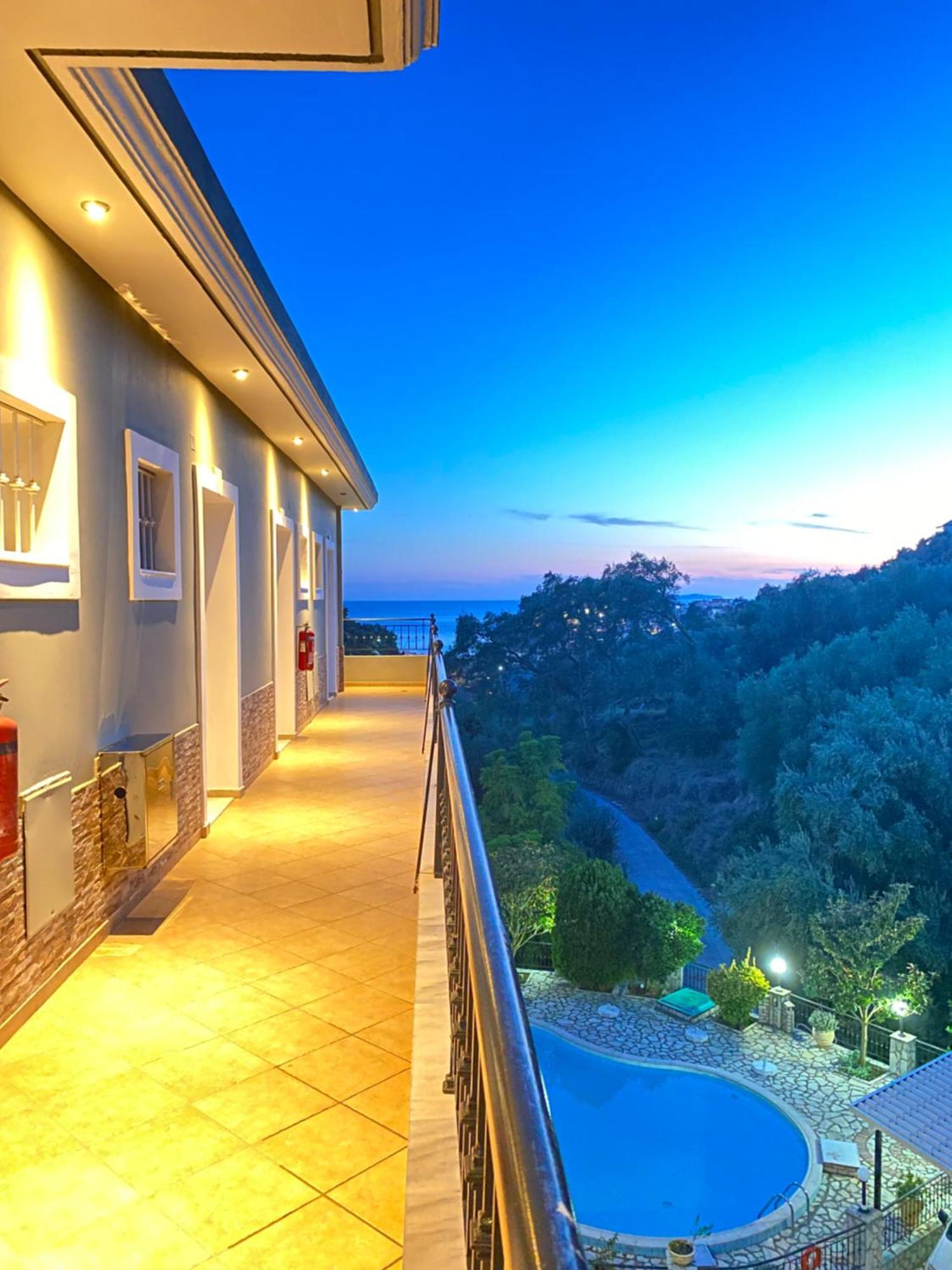 Villa Dorita Luxury Apartments Parga Bagian luar foto