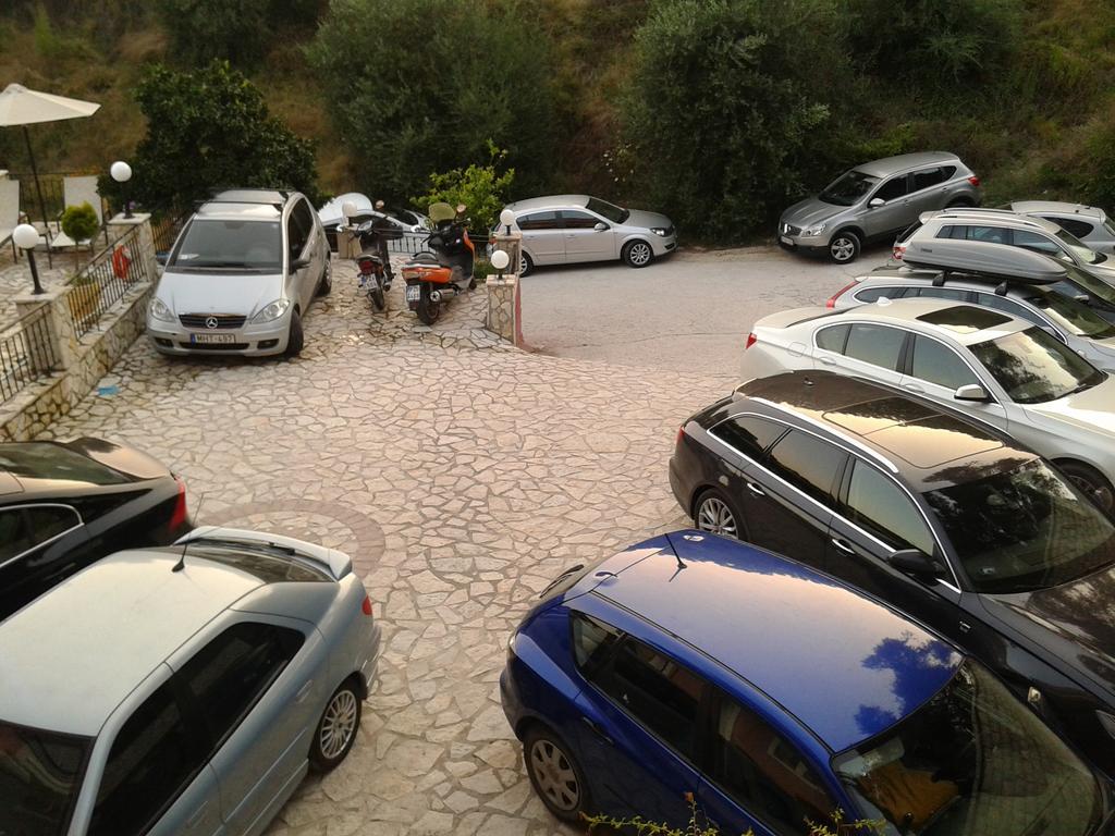 Villa Dorita Luxury Apartments Parga Bagian luar foto